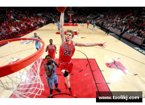NBA_火箭队主场104-112输给了活塞,遭遇9连败